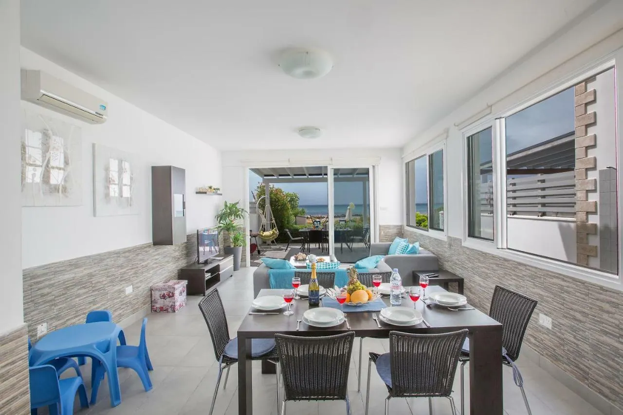Gorgona Villas Ajía Nápa Ciprus