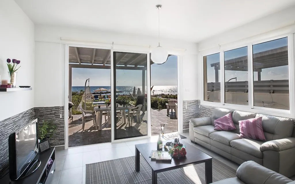 Gorgona Villas Ayia Napa