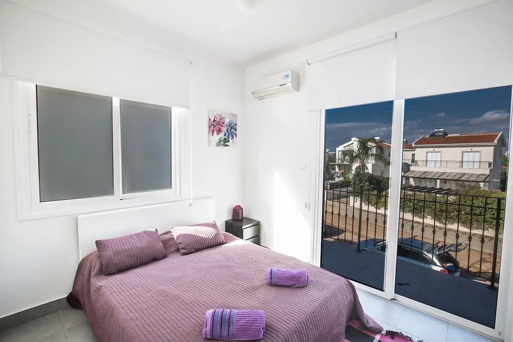 Gorgona Villas Ayia Napa