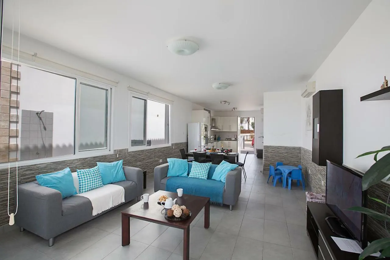 Gorgona Villas Ayia Napa